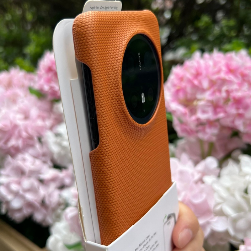 Luxury Retro Fabric Leather Ar - đánh giá và giá Rugged Armor Case